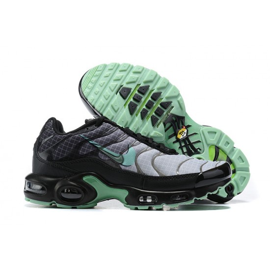 PK Sneakers Air Max Plus Tn CT1619-001 Black Green Shoes