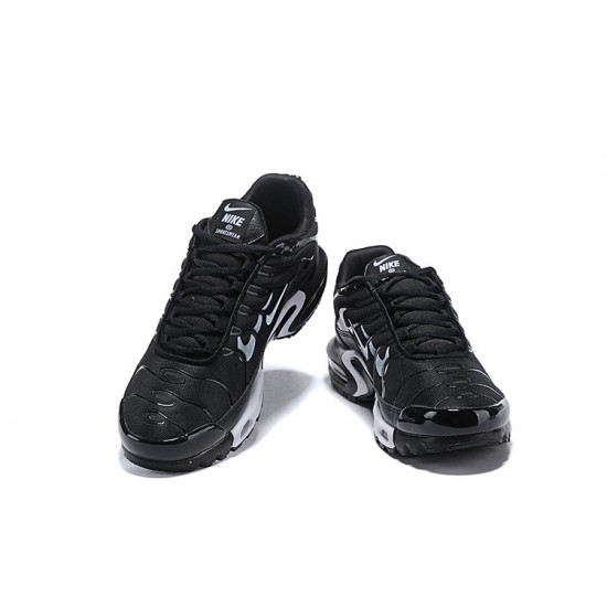 PK Sneakers Air Max Plus Tn 815994-004 Black White Shoes