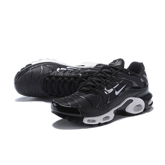 PK Sneakers Air Max Plus Tn Black and White Shoes