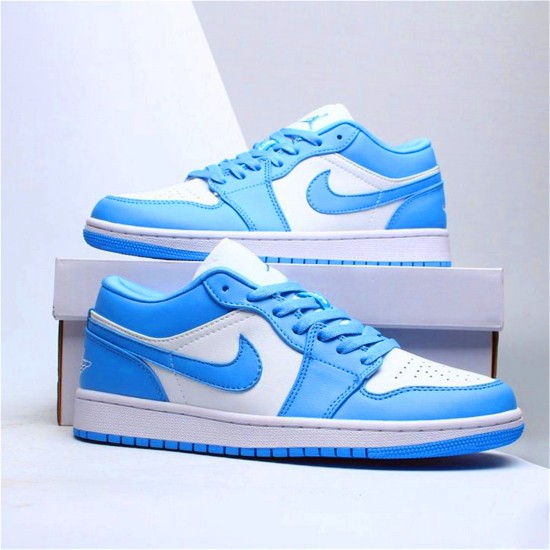 PK Sneakers Jordan 1 Low UNC (W) University Blue/University Blue-White AO9944-441